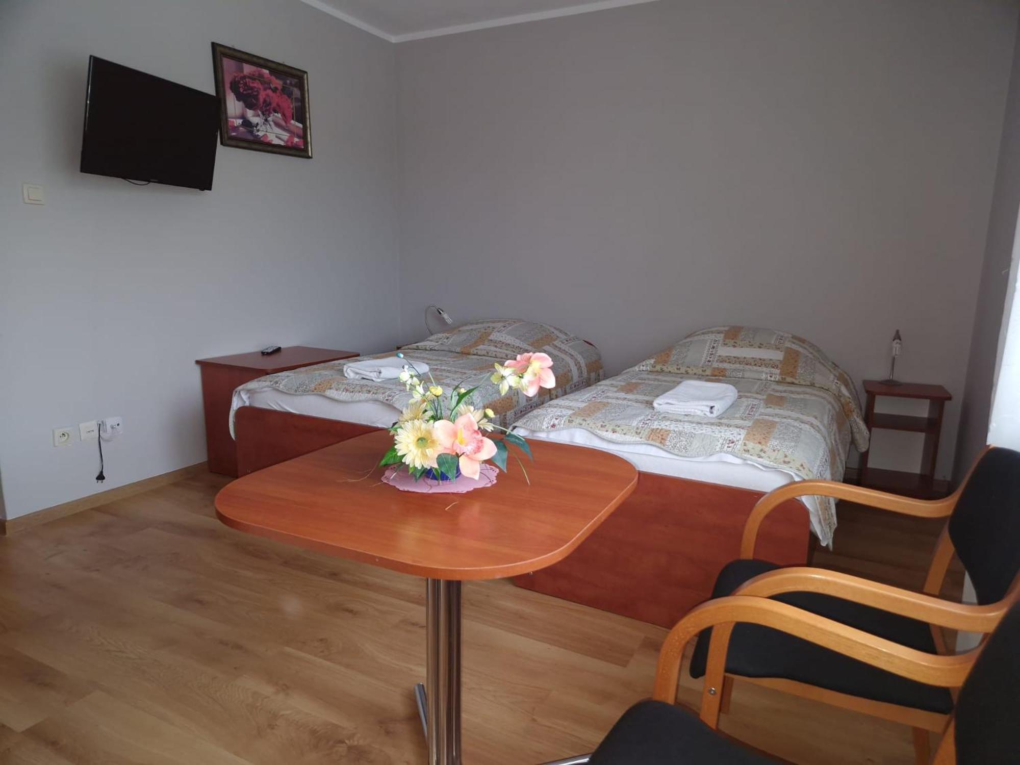 Gosciniec Ustrzycki Otel Ustrzyki Dolne Dış mekan fotoğraf