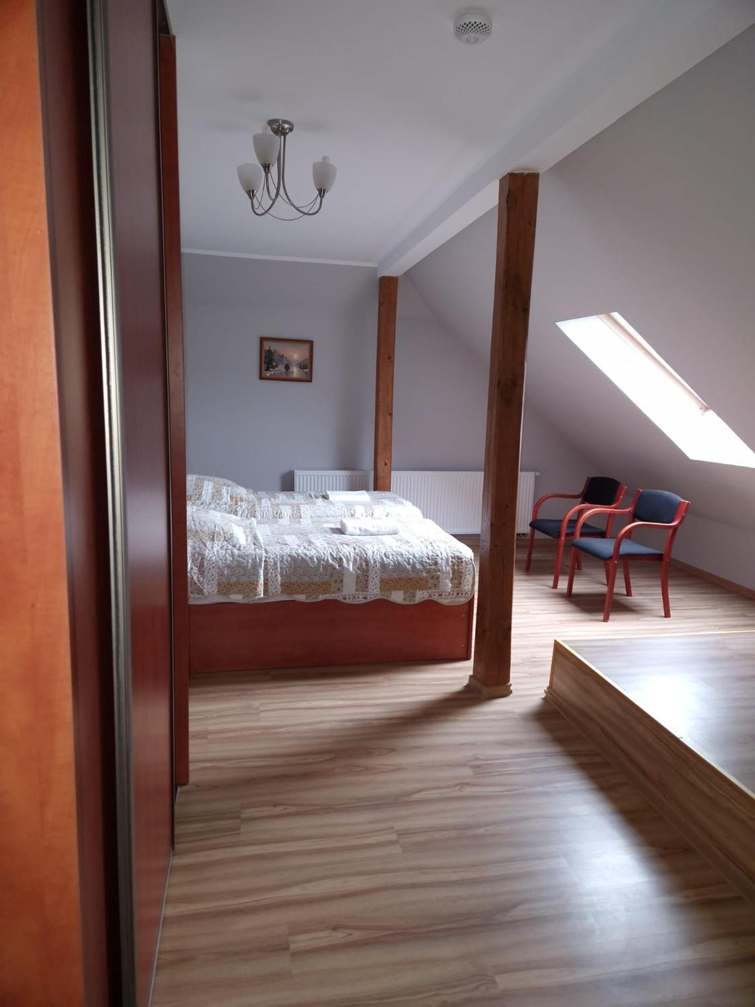 Gosciniec Ustrzycki Otel Ustrzyki Dolne Dış mekan fotoğraf